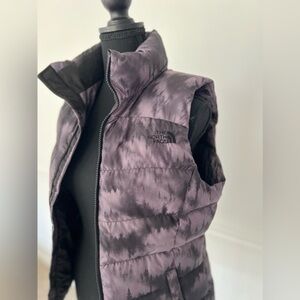 The North Face‎ Limited edition print puffer vest down vest women’s size S